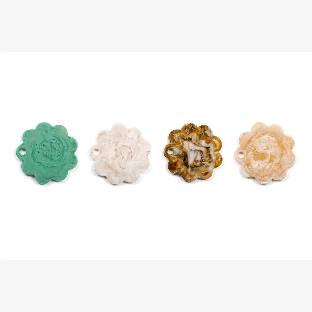 Scallop Resin Cheese Charcuterie Board | Peach Kitchen essential Casa Amarosa
