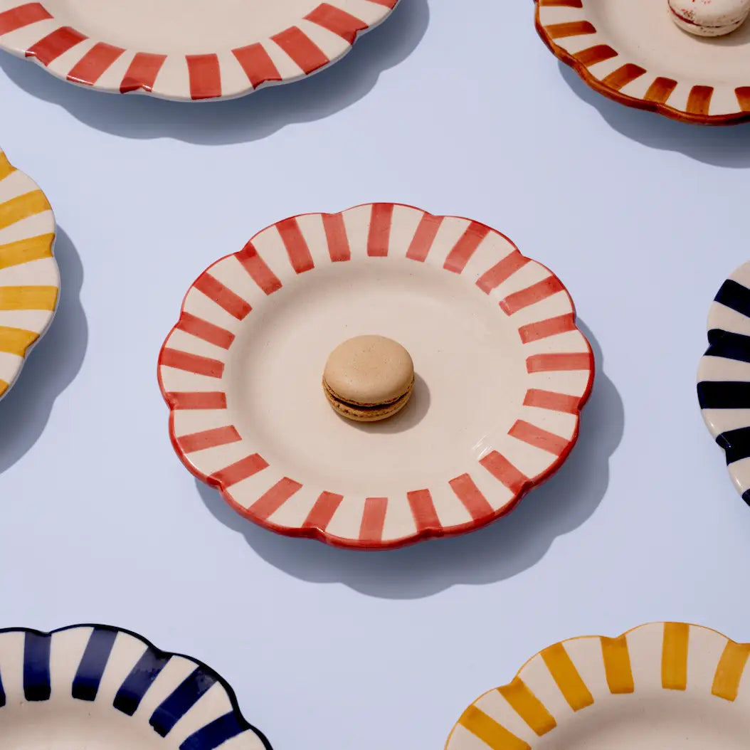 Ceramic Stripe Dinner Plate | Red Plate Casa Amarosa