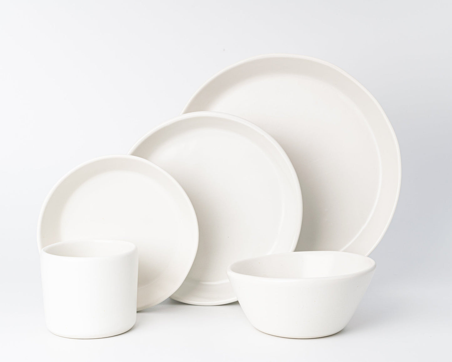 5 Piece Skali Coupe Dinner Setting Set Haand Matte White