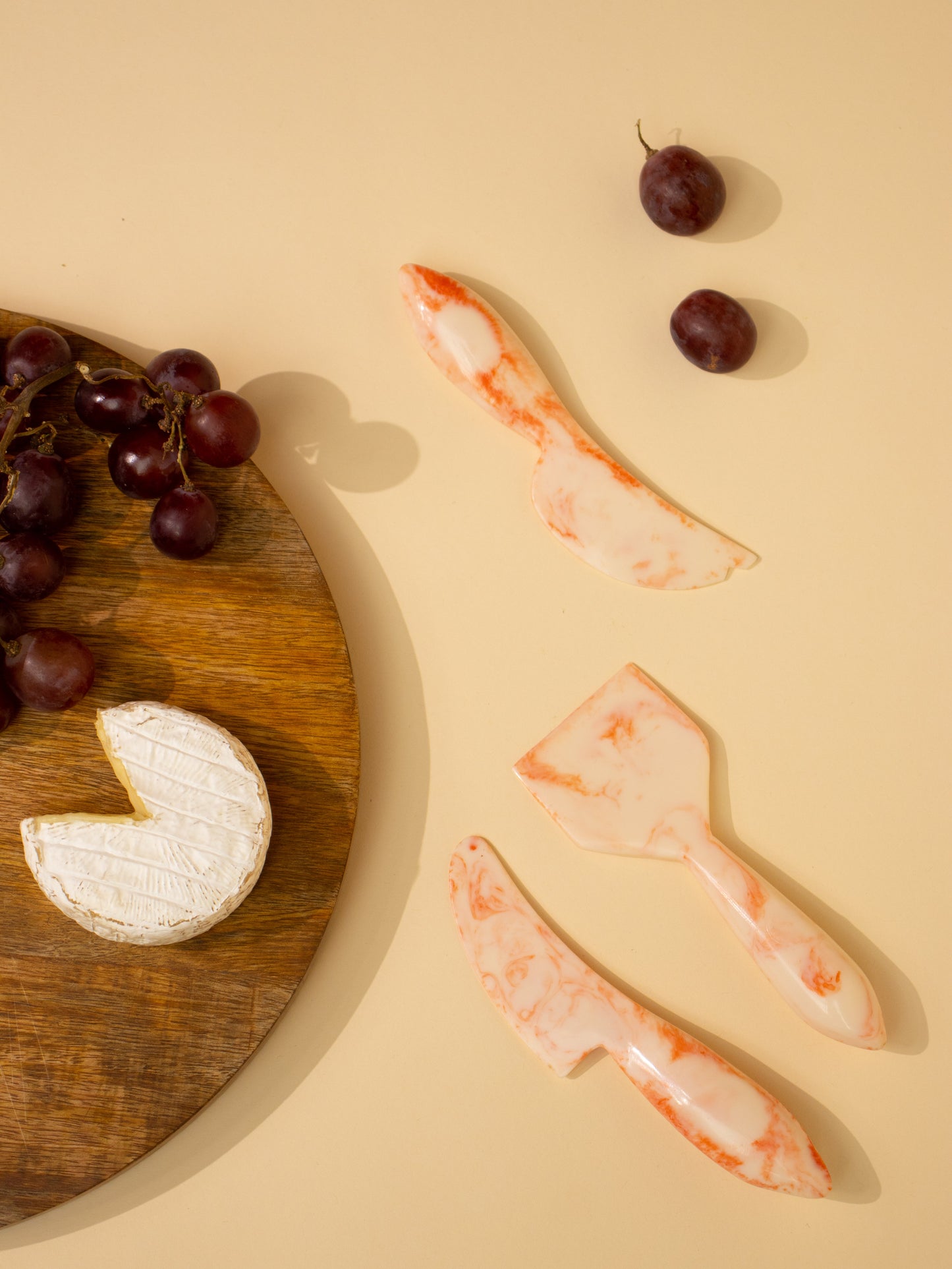 Resin Cheese Knife Set | Pink Knife Casa Amarosa