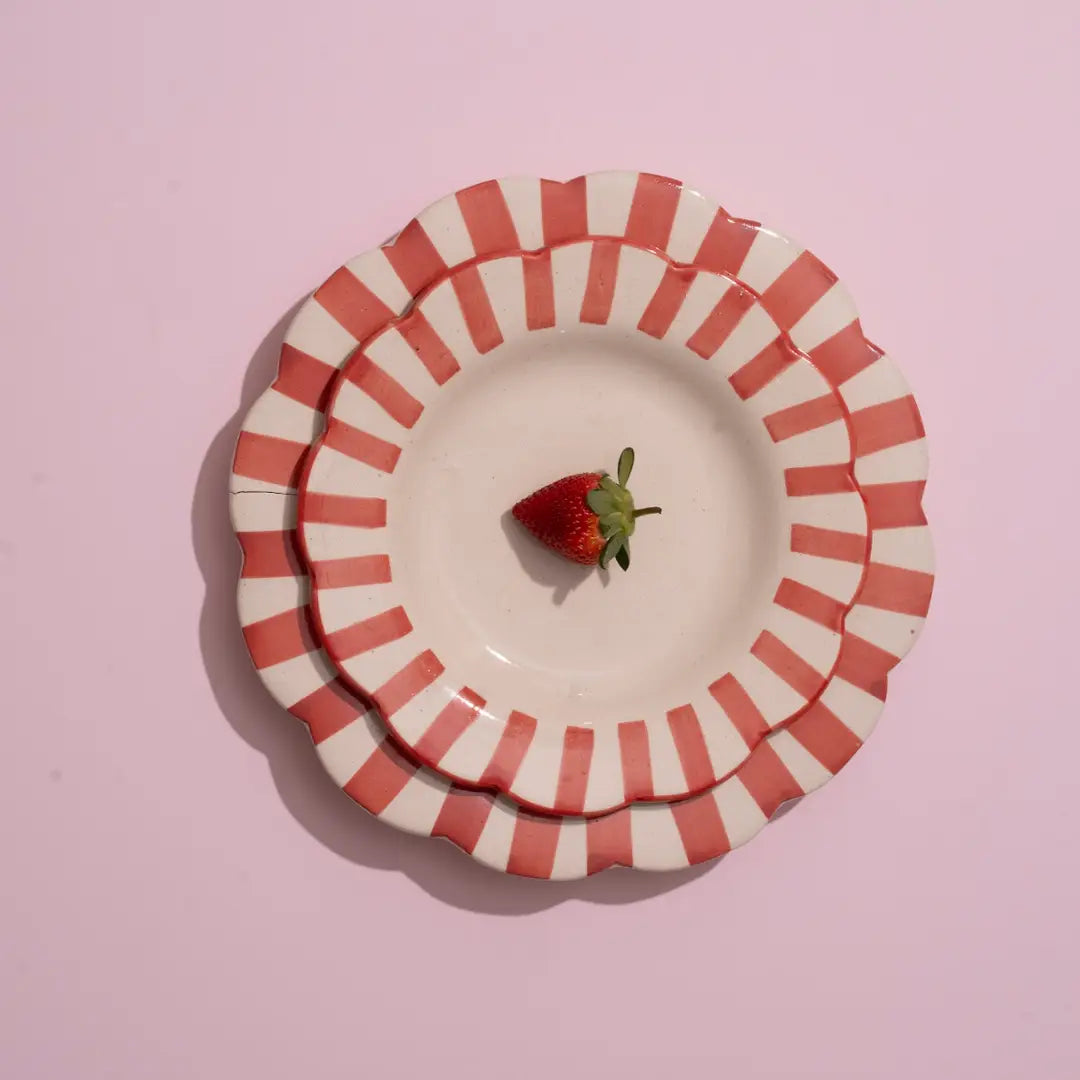 Ceramic Stripe Dinner Plate | Red Plate Casa Amarosa