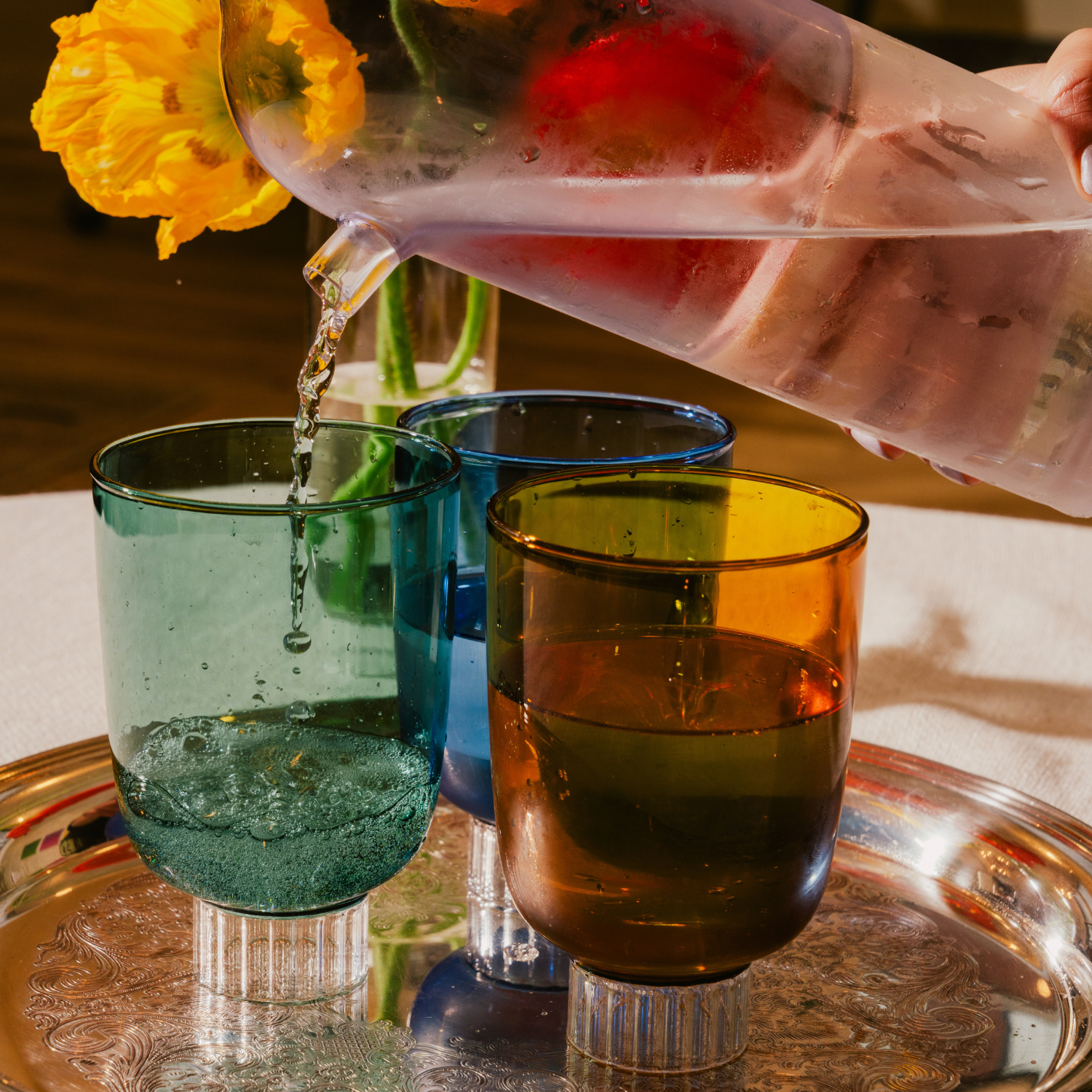 Curved Stemless Wine Glasses