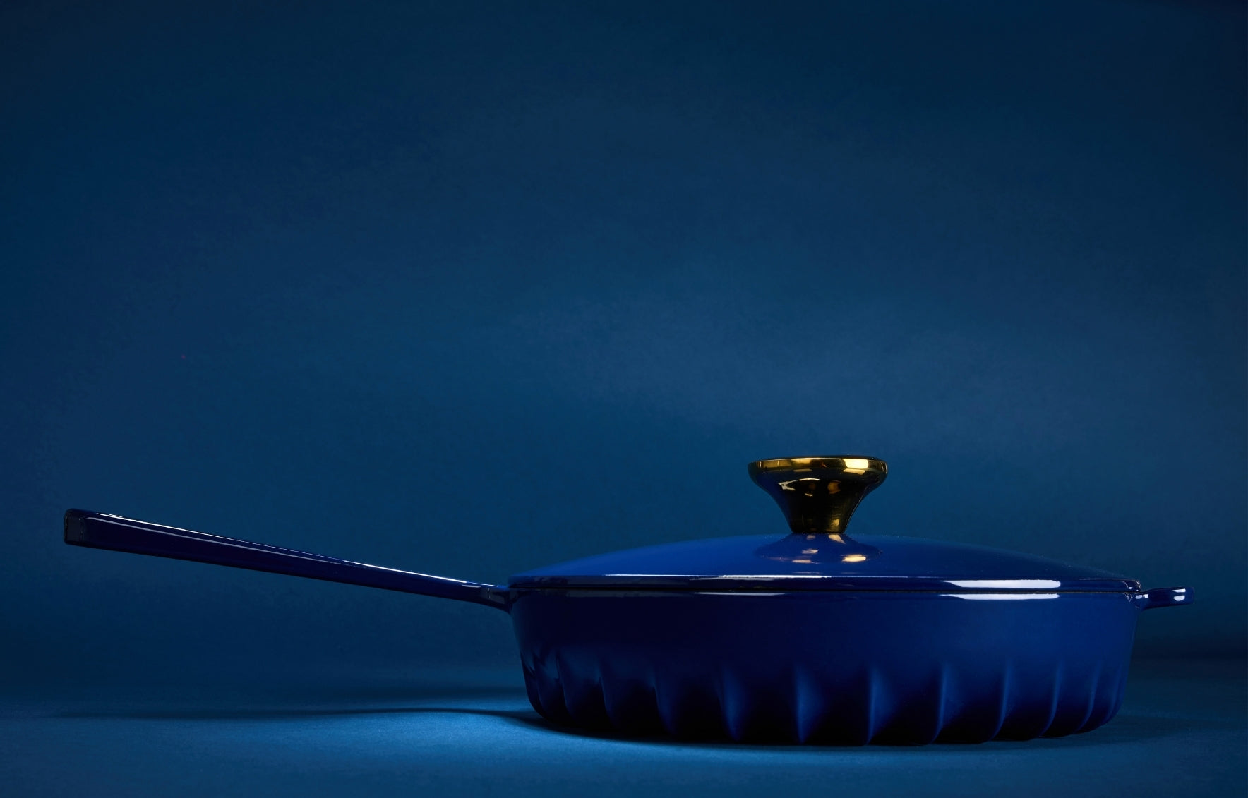 Enameled Cast Iron Frying Pan with Lid