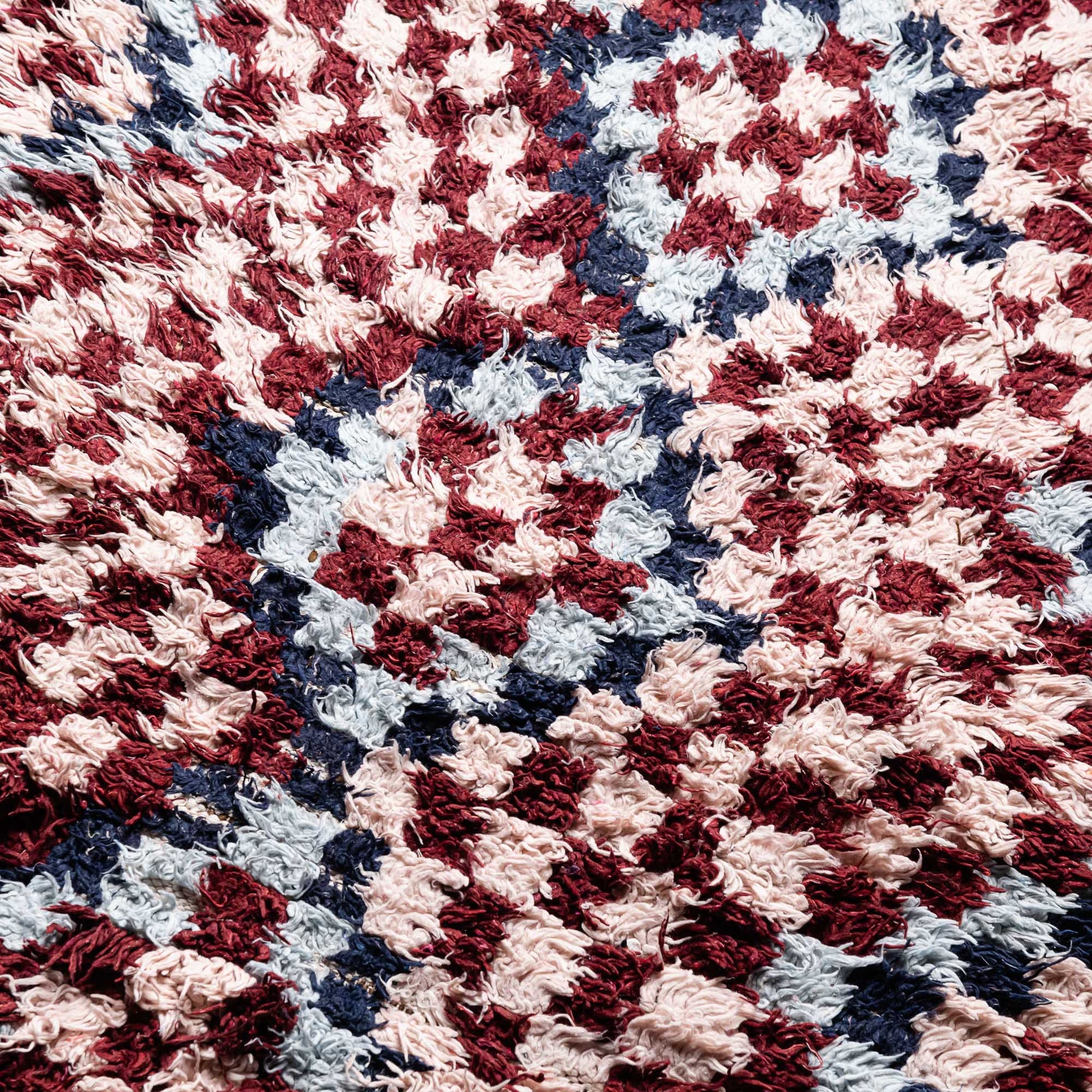 Nafisah - vintage boucherouite rug boucherouite rug Benisouk