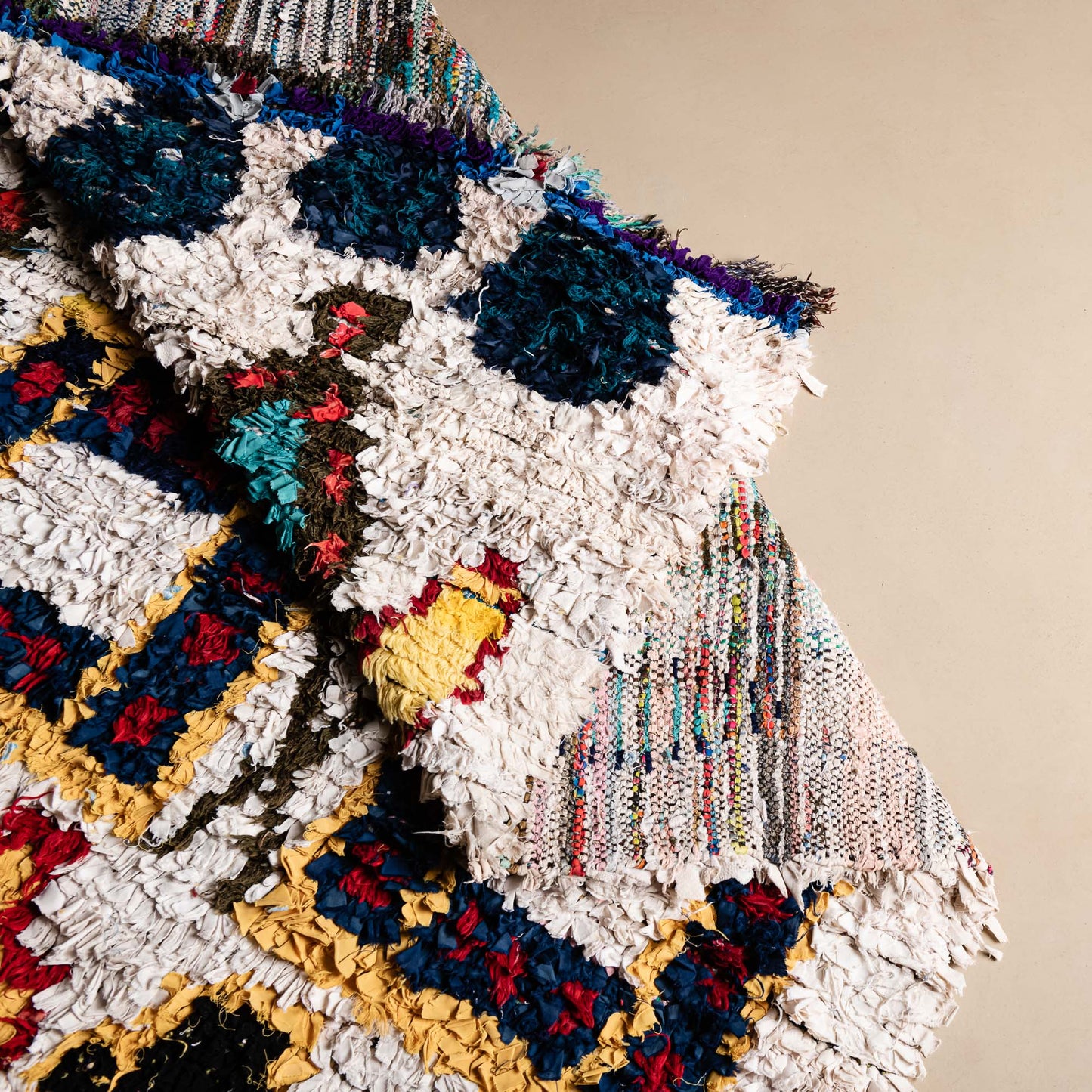 OuedLaou | Vintage Boucherouite Rug boucherouite rug Benisouk