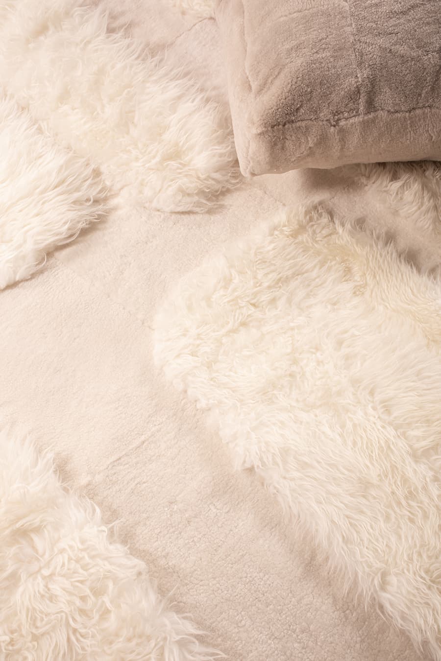 Holland Oversized Shearling Wool Rug
