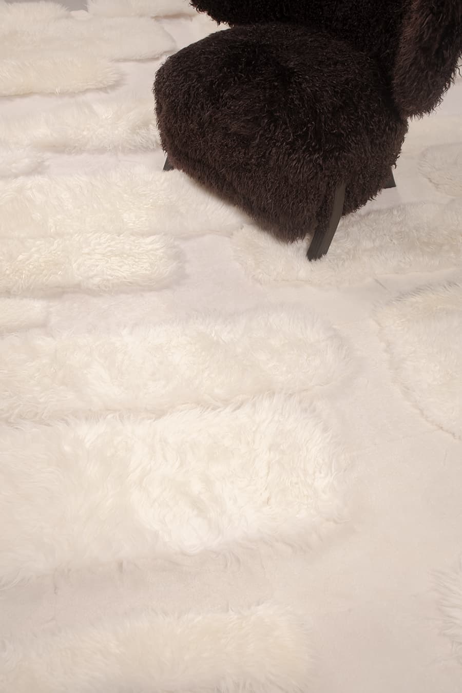 Holland Oversized Shearling Wool Rug
