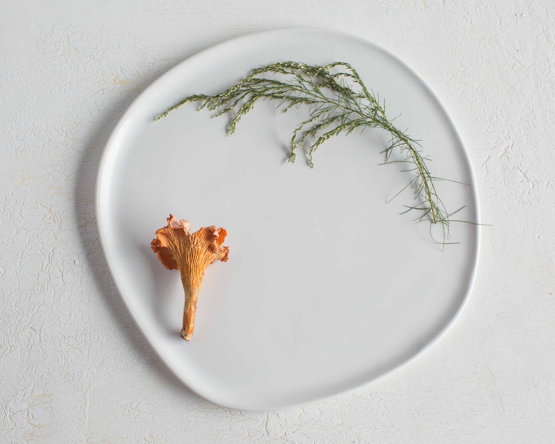 Ripple Dinner Plate Plates Haand