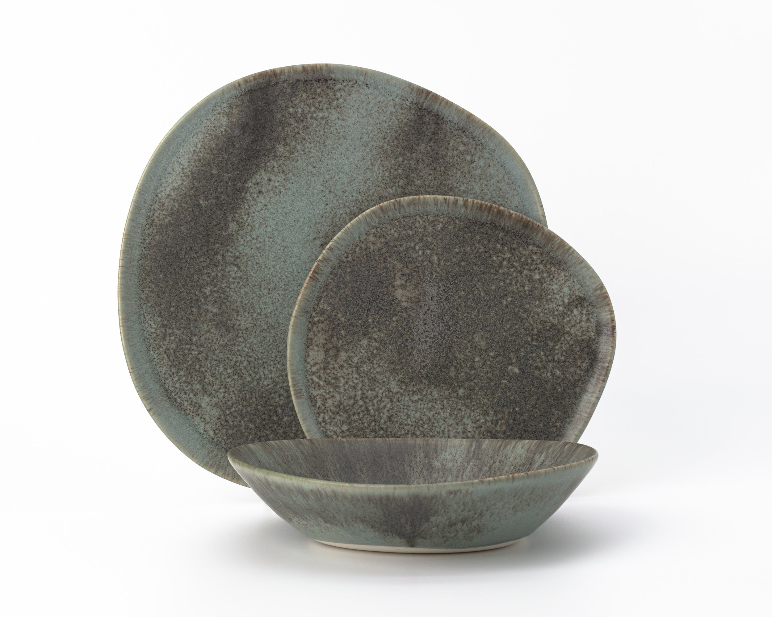 3 Piece Ripple Dinner Setting Set Haand Concrete