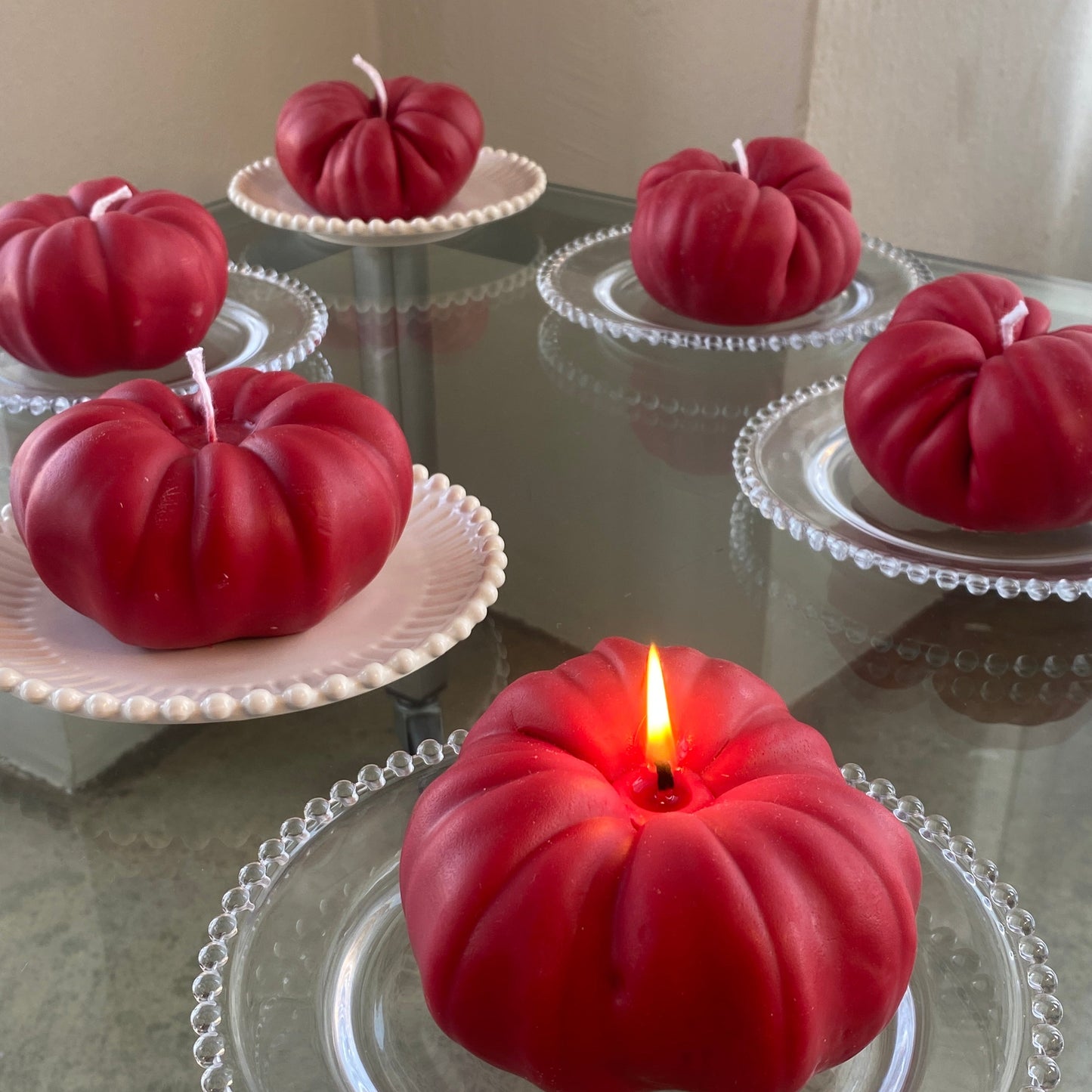 Jumbo Heirloom Tomato Candle | Red Soy Wax Farmers Markets Scandles