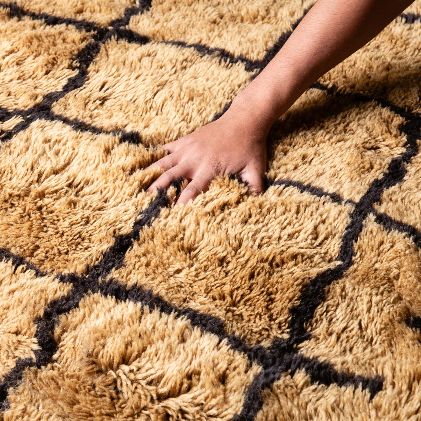 Borderline - Luxury Shag Moroccan Rug mrirt rug Benisouk