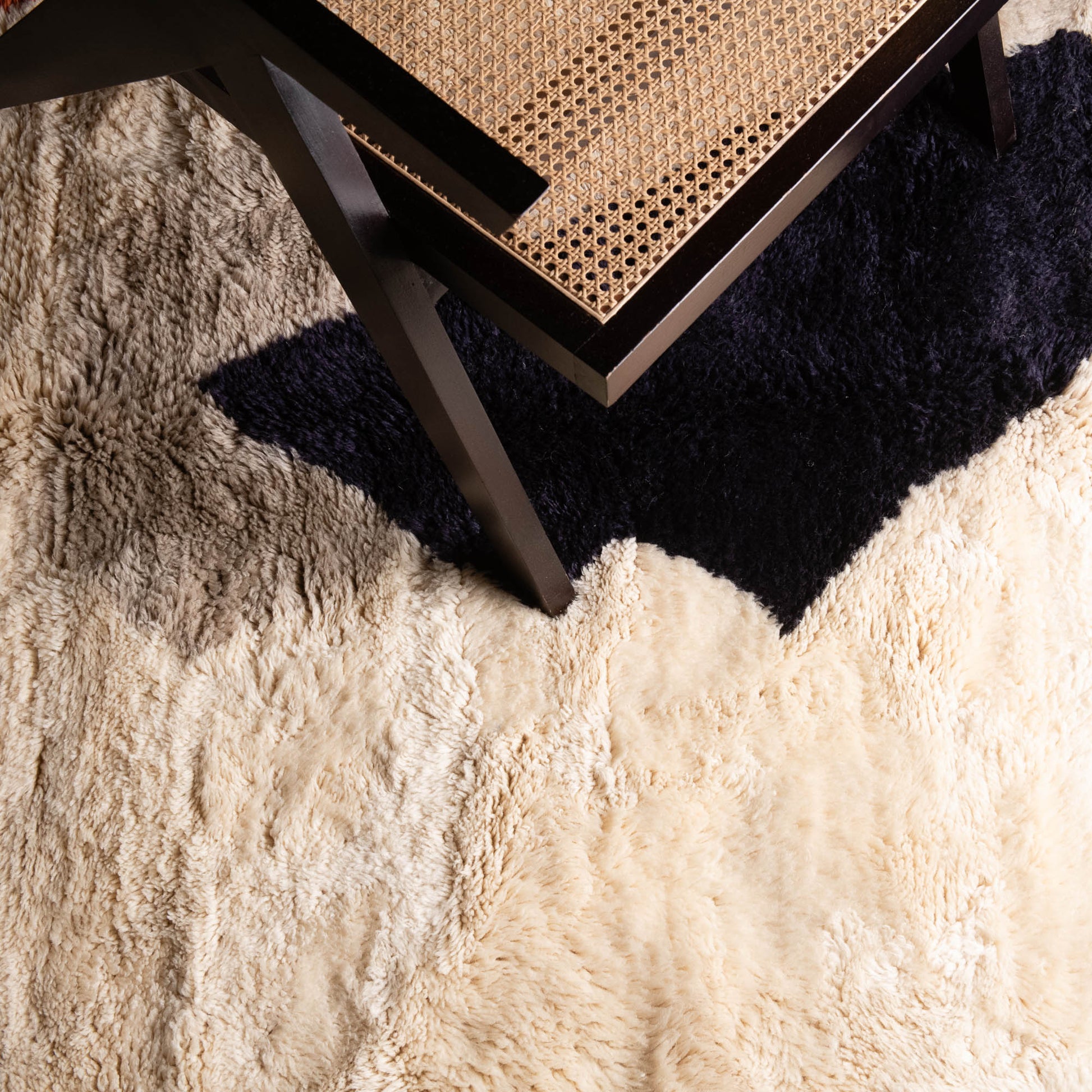 Masnsen - Luxury Shag Moroccan Rug mrirt rug Benisouk