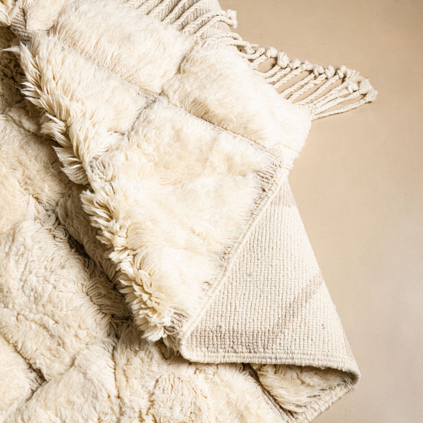 Labyrinthine Dreams - Luxury Shag Moroccan Rug mrirt rug Benisouk