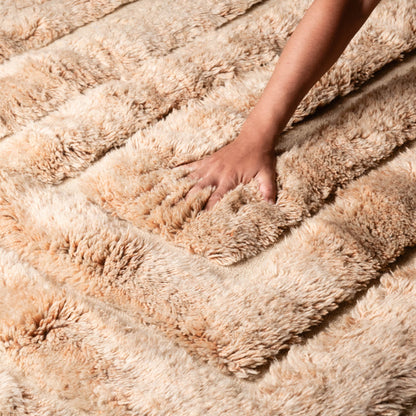 Soft Elegance - Luxury Shag Moroccan Rug mrirt rug Benisouk