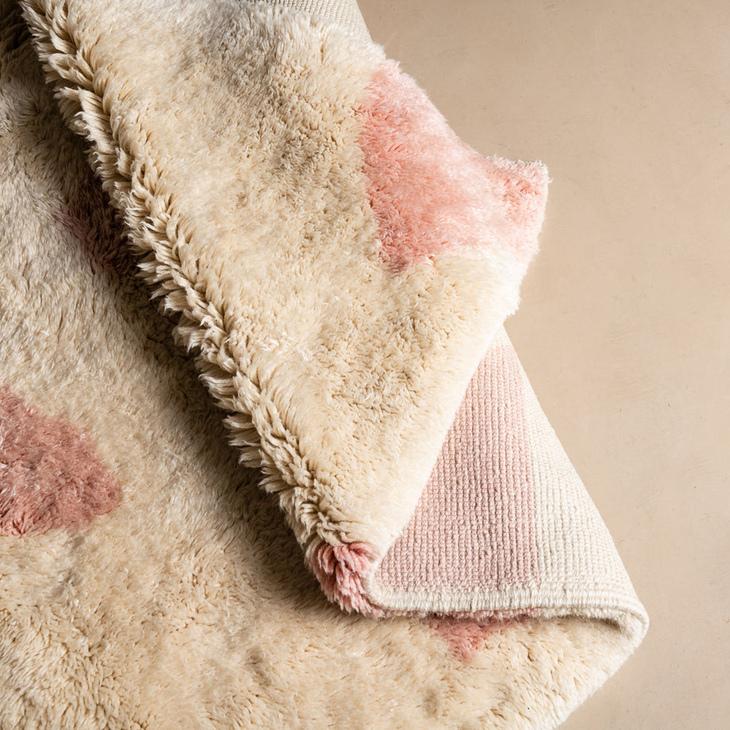 Silken Petals - Luxury Shag Moroccan Rug mrirt rug Benisouk