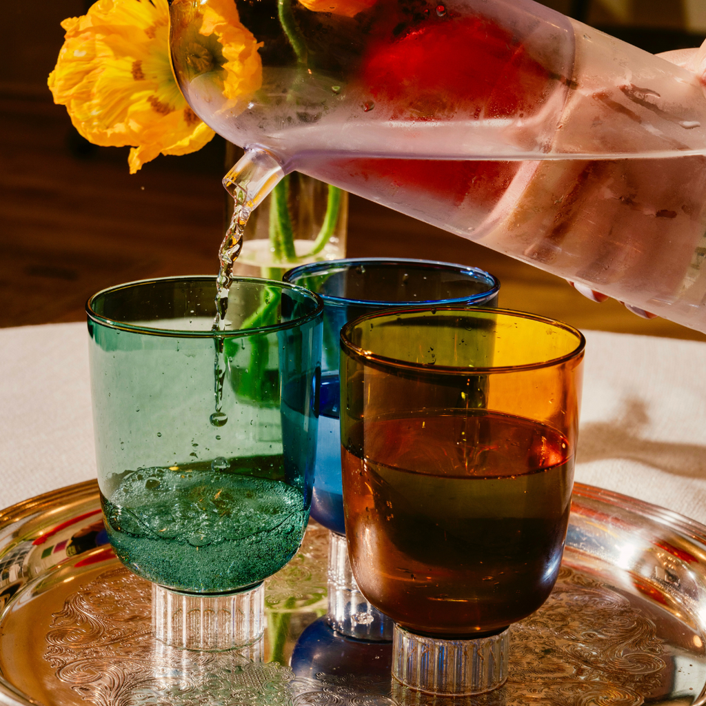 Curved Stemless Wine Glasses