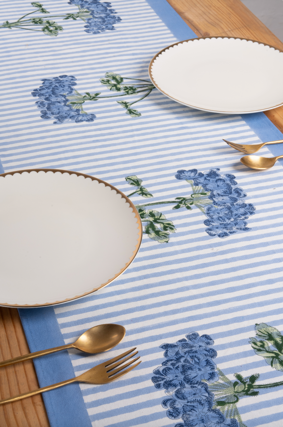 Blue Hydrangea Table Runner
