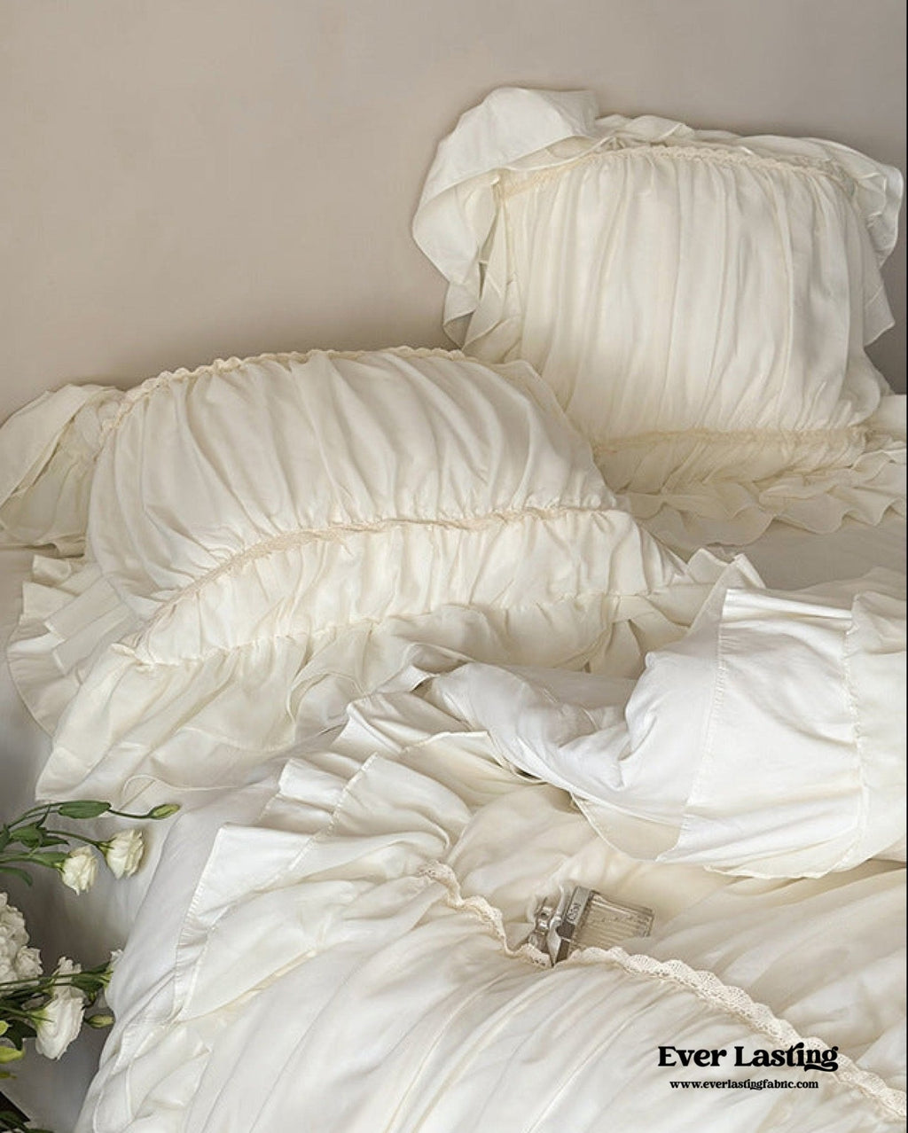 Élodie Silky Coquette Ruffled Bedding Set / Beige