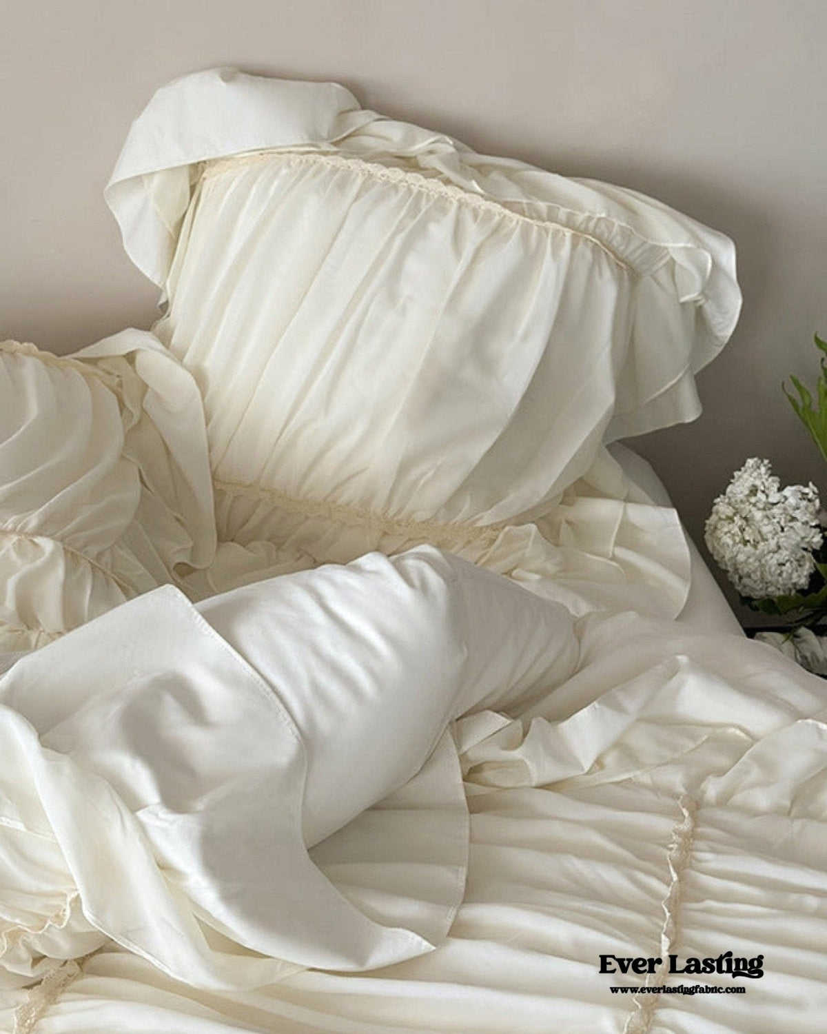 Élodie Silky Coquette Ruffled Bedding Set / White