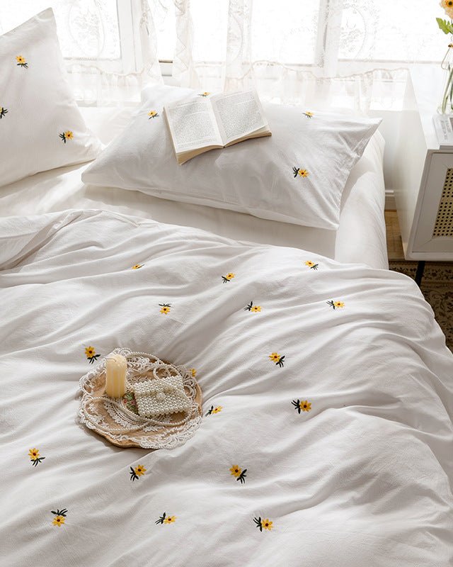 Isla White Floral Embroidered Bedding Set / Sunflower