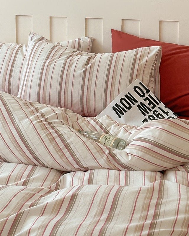 Parker Minimalist Striped Bedding Set