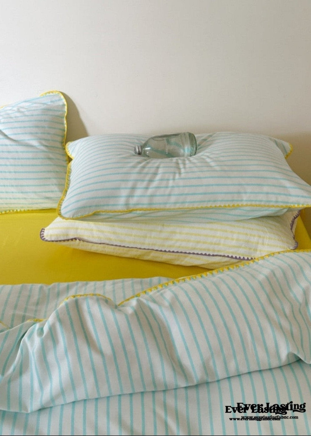 Pepper Candy Stripe Bedding Set