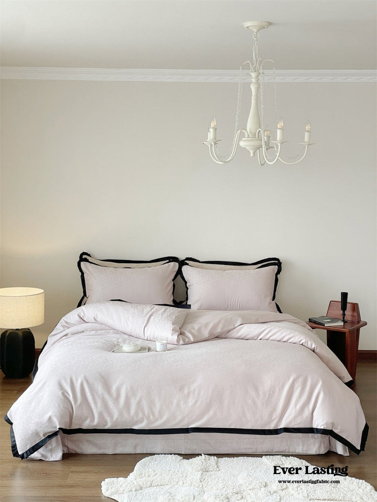 Silky Luxury Heart Textured Bedding Set / Beige