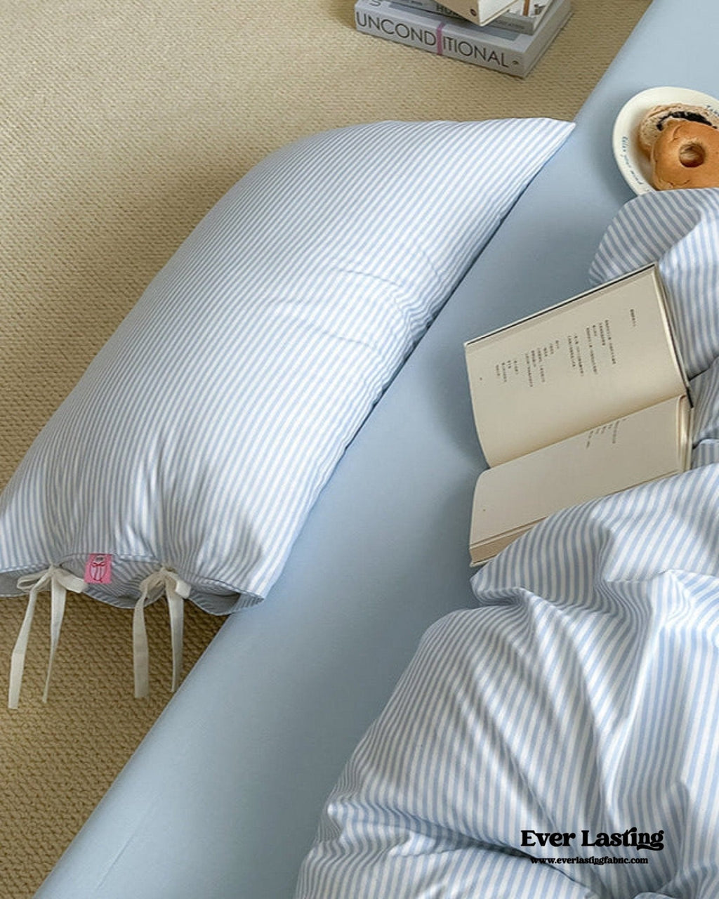Sweet Bow Striped Bedding Set