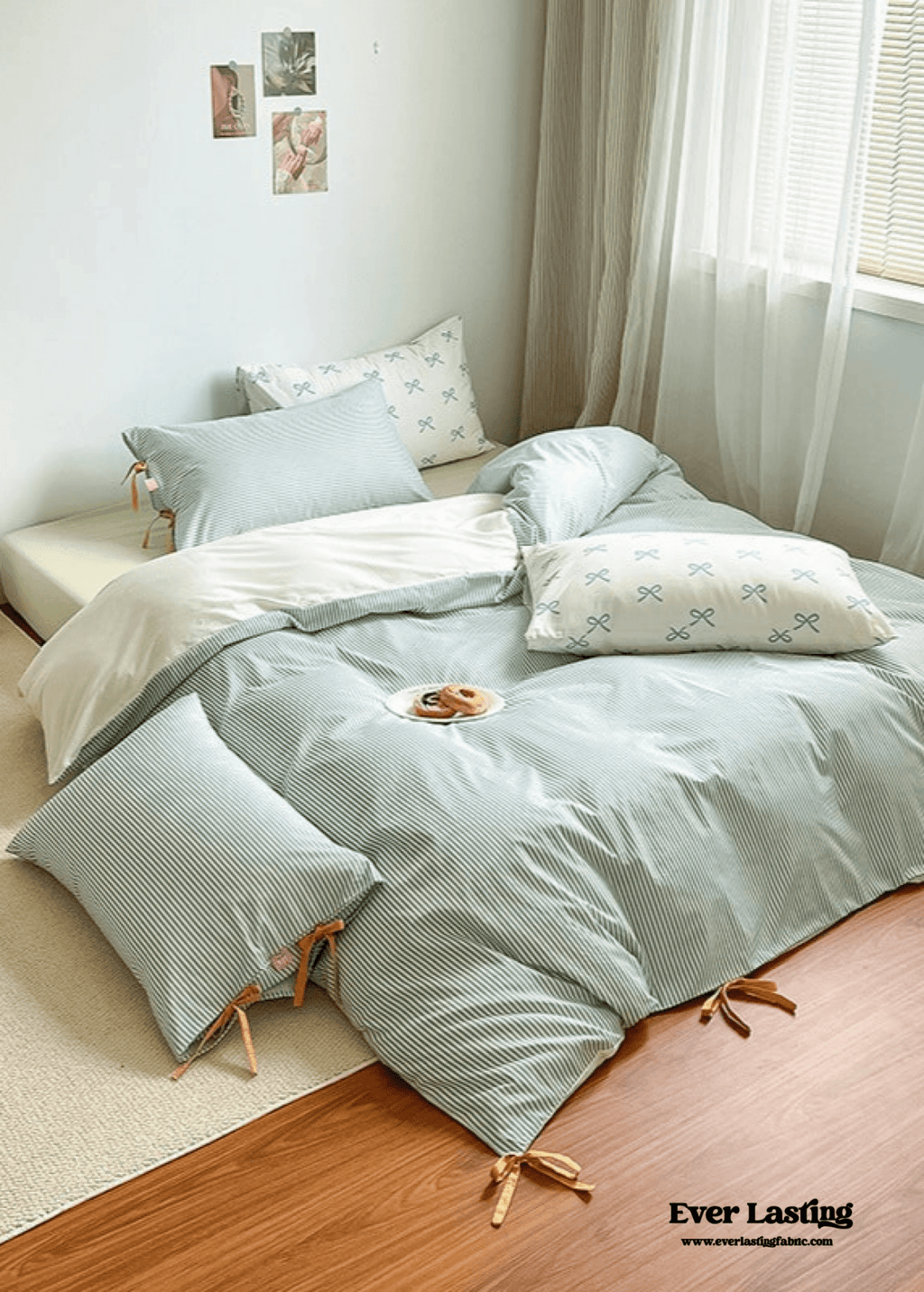 Sweet Bow Striped Bedding Set