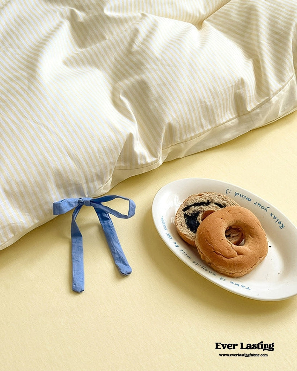 Sweet Bow Striped Bedding Set