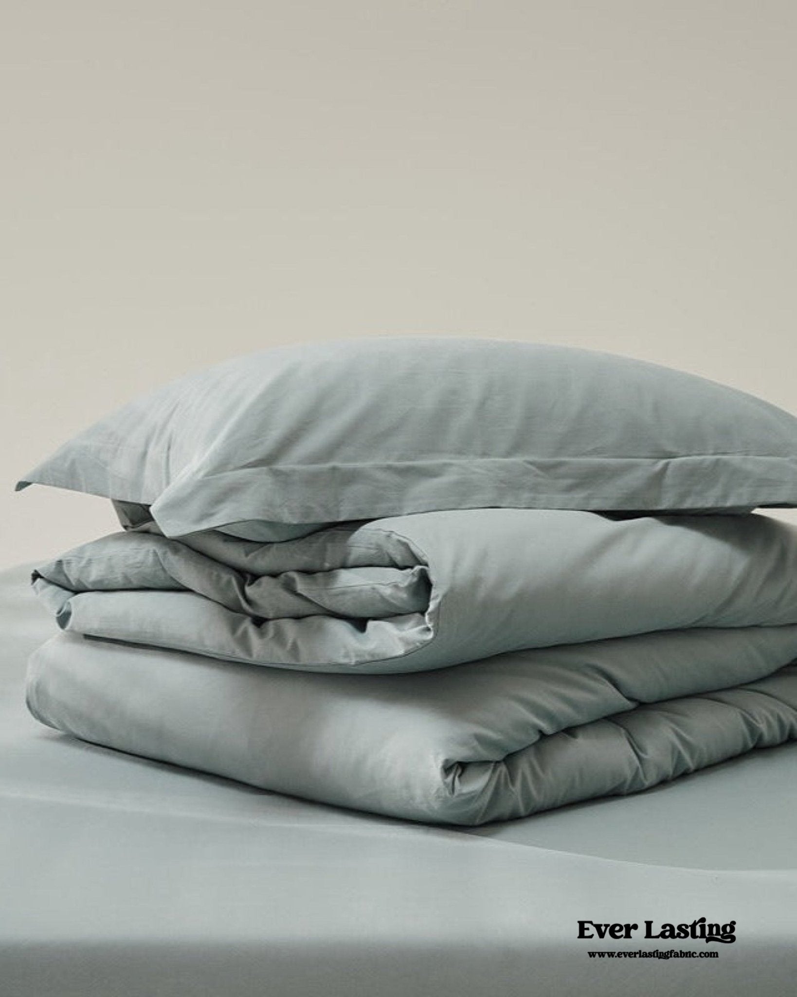 Velvære Luxe Solid Color Cotton Bedding Set