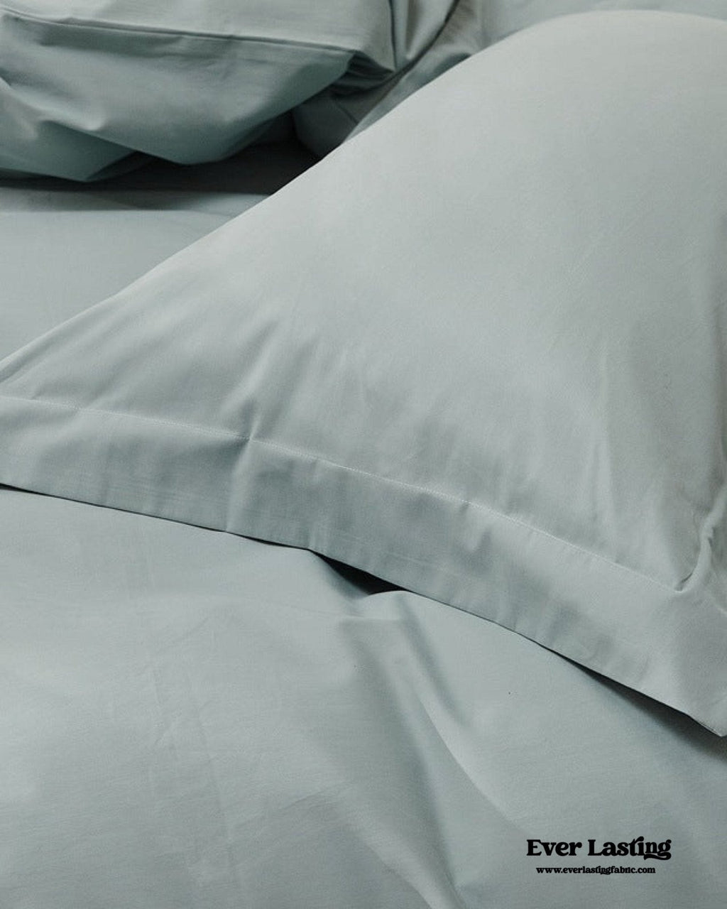 Velvære Luxe Solid Color Cotton Bedding Set